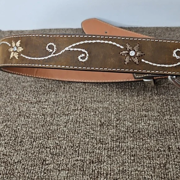 Nocona Belt Co Brown Floral Rhinestones Silver Buckle Sz Med Womens - Picture 6 of 8